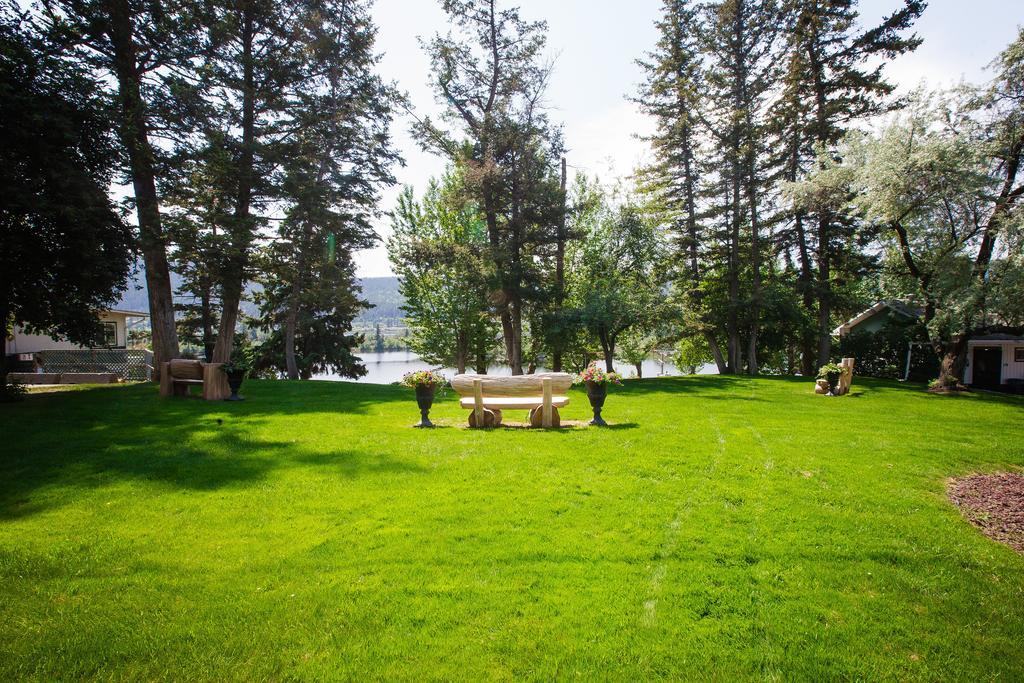 וויליאמס לייק Lakeside Motel מראה חיצוני תמונה