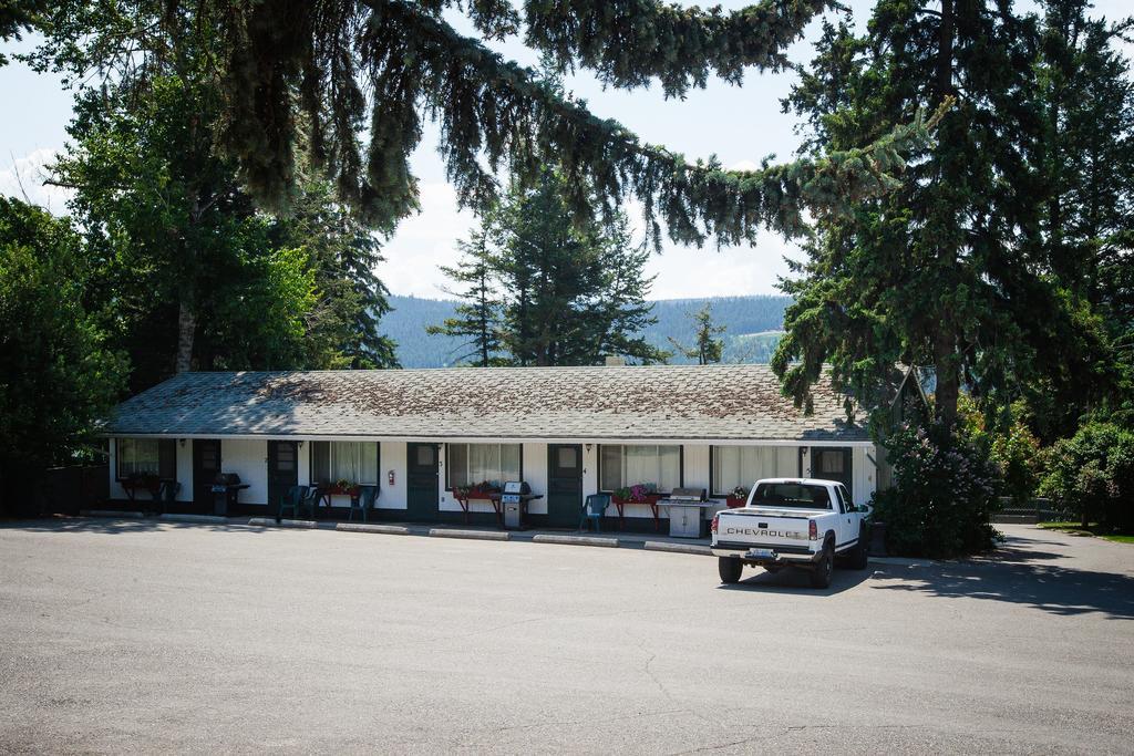 וויליאמס לייק Lakeside Motel מראה חיצוני תמונה