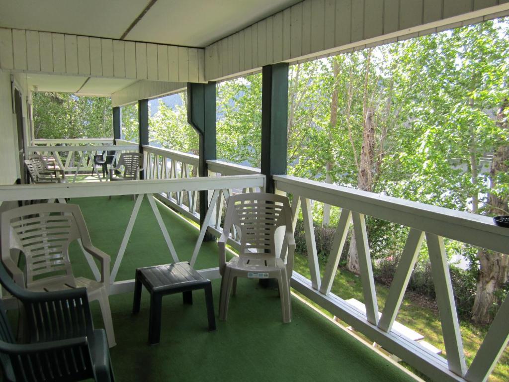וויליאמס לייק Lakeside Motel מראה חיצוני תמונה