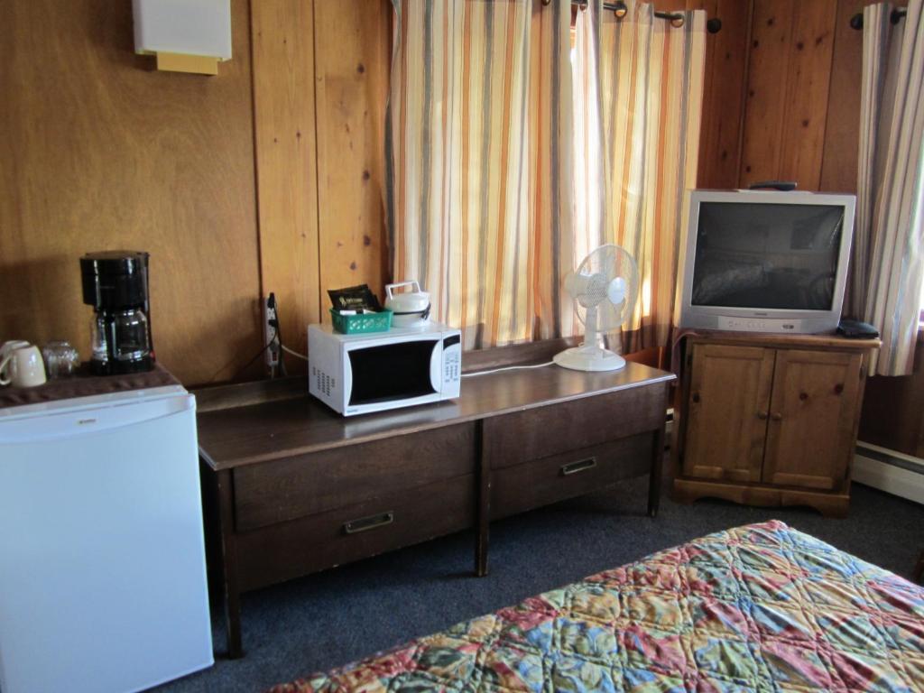 וויליאמס לייק Lakeside Motel מראה חיצוני תמונה