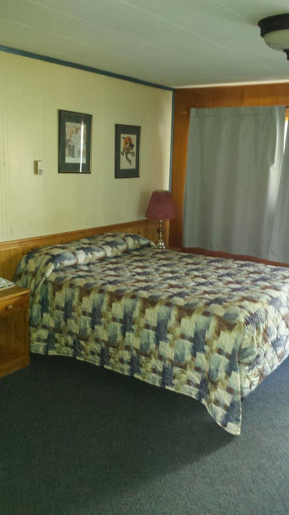 וויליאמס לייק Lakeside Motel מראה חיצוני תמונה